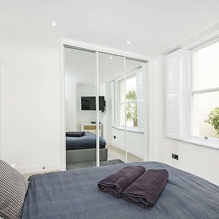 Апартаменты Bright Convenient Flat In Little Venice Лондон Экстерьер фото