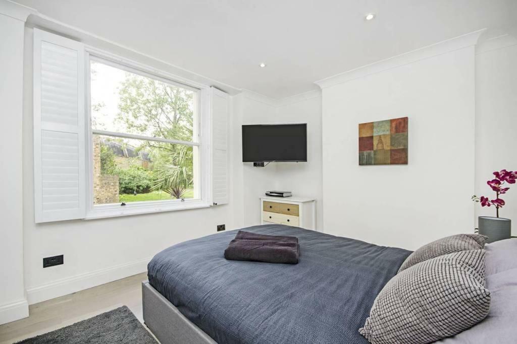 Апартаменты Bright Convenient Flat In Little Venice Лондон Экстерьер фото