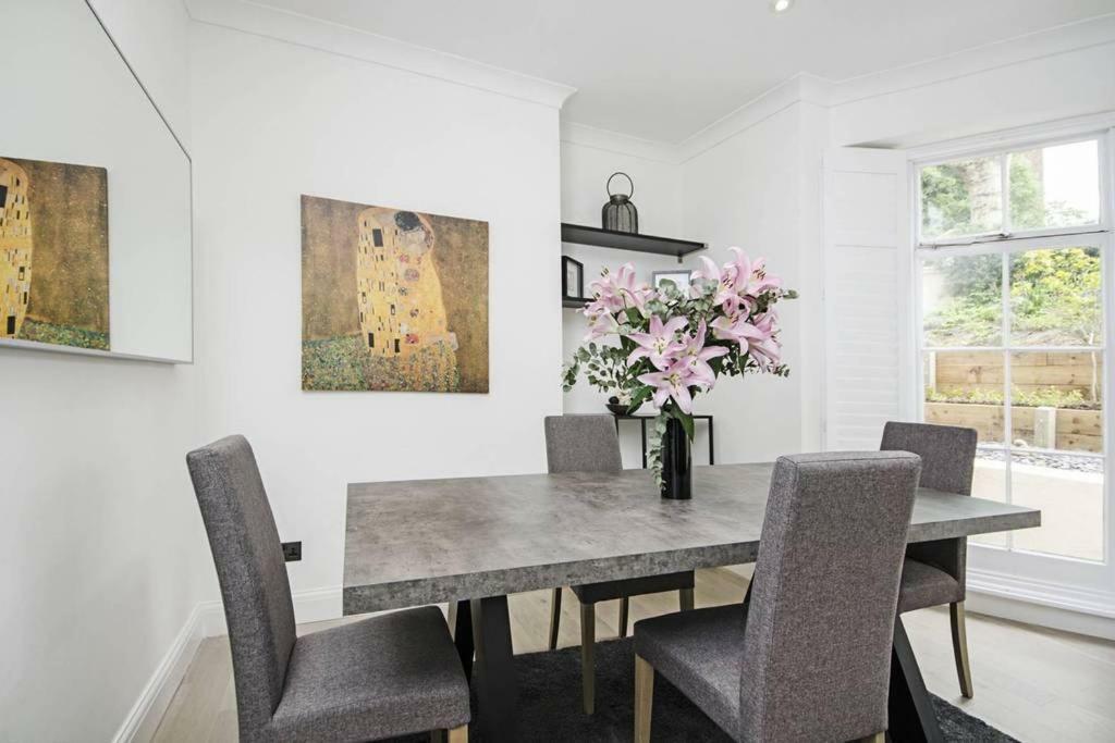 Апартаменты Bright Convenient Flat In Little Venice Лондон Экстерьер фото